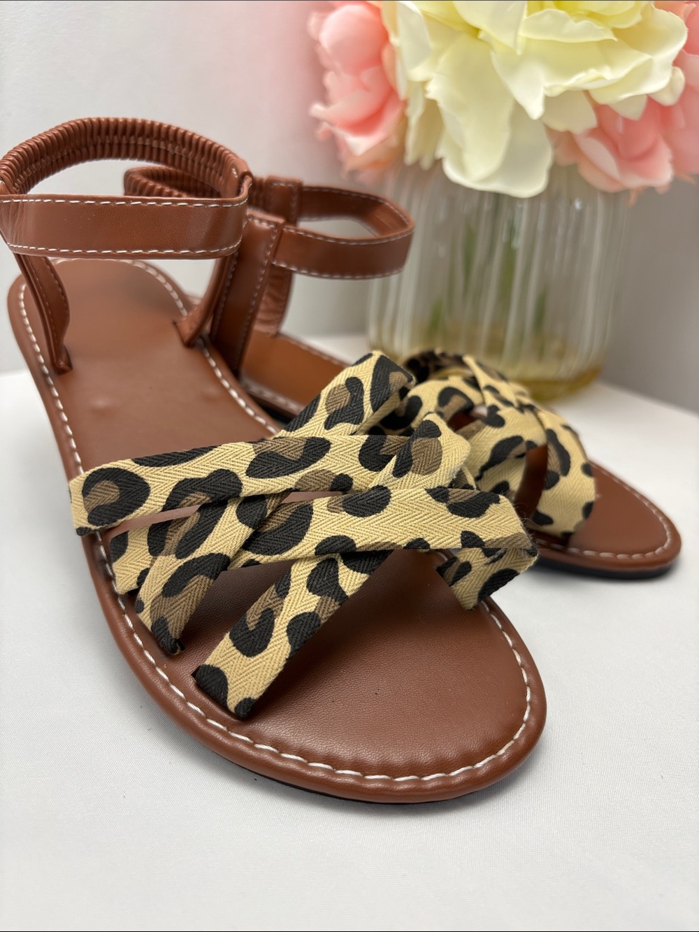 Fashion Women’s 5.5-6/36 Leopard Print Strappy Flat Sandals in Brown#494 - Picture 6 of 14